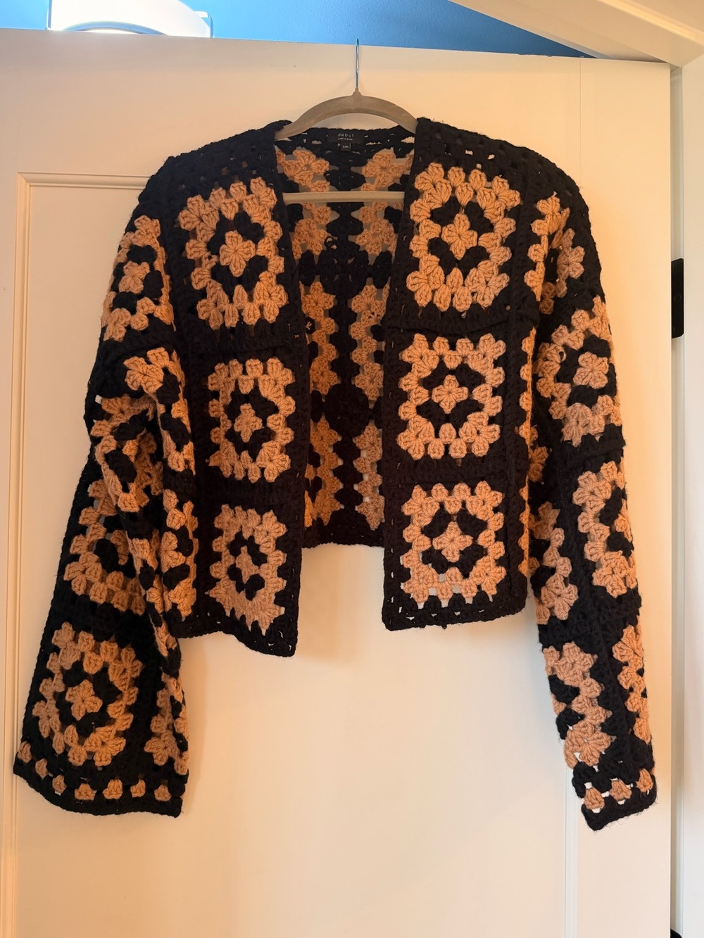 Cropped crochet wide sleeve cardigan